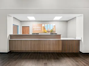Hampton Inn & Suites East Lansing/Okemos - Reception