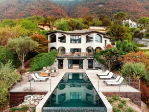Carefree Retreat With Panoramic Views of Lake Como - Pool