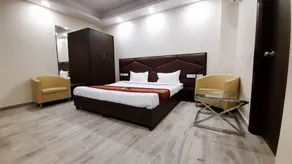 Hotel Sai Village Gurgaon - Room