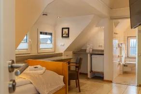 Gasper Business & Garden Hotel - Chambre
