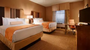 Best Western Plus Flatonia Inn - Zimmer