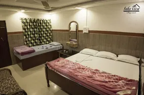 Lake View Village Resort - Room