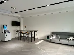 Neostay - Hall
