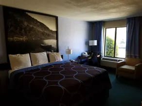 Super 8 by Wyndham Bentonville - Chambre