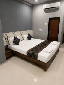 Hotel Shivaaye Inn - Quarto