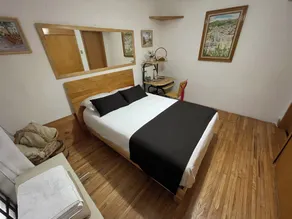 Hostal Roma Condesa - Room
