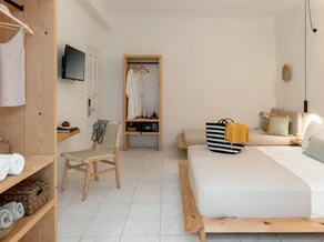 Capella Skiathos, Town - Rom