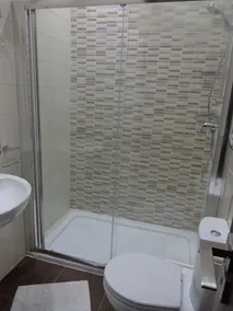 Lovely Penthouse With Private sun Terrace Between Valletta and Sliema - Baño