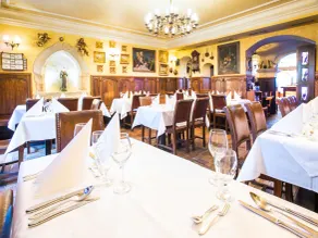 Hotel U Zlatého Stromu Prague by BHG - Ristorante