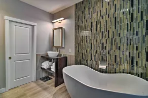 Modern Anchorage Townhome - By Delaney Park Strip! - Interiør