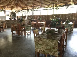 Ikweta Safari Camp - Restaurant