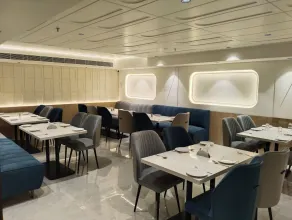 Crystal Inn - Restaurant