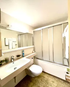 Seiler's Hotel - Bathroom