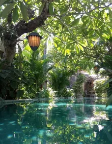 Uma Karan - Pool