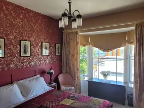 Nelson's View - Room