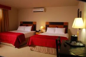 Metro Hotel Panama - Room