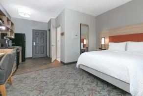 Candlewood Suites Lake Jackson by IHG - Room