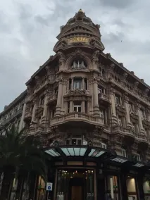 Sparano Palace - Luxury Maison - Ausblick vom Zimmer