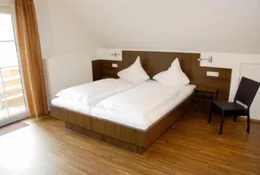 Garni Hotel Henn - Room