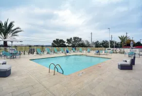 Hilton Garden Inn Houston Hobby Airport, TX - Pool
