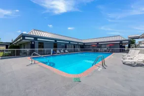 Quality Inn Concord Kannapolis - Piscine