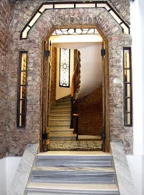 Frida Suites - Interior entrance