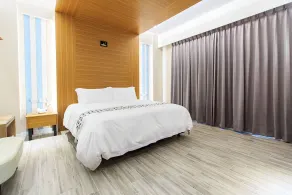 Urban Oasis Inn - Room
