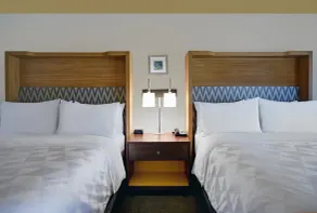 Holiday Inn Grand Rapids North - Walker by IHG - Room