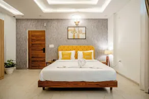 Lime Tree Hotels and Banquet Greater Noida - Room