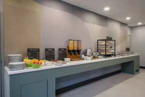 Holiday Inn & Suites Winnipeg Downtown by IHG - Restaurante