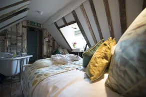 The Woolpack Inn Warehorne - Room