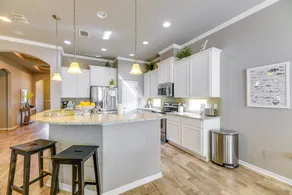 Charming Fulton Retreat < 1 Mi to Ocean & Pier! - Innvendig