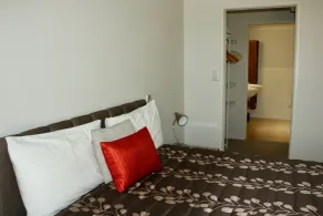 The Reef Beachfront Apartments - Zimmer