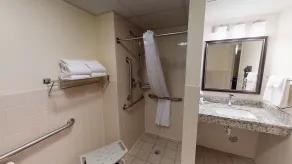 AmericInn by Wyndham Mounds View Minneapolis - Salle de bain