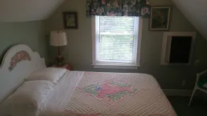 2 bedroom Wiffen Cottage - Room