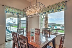 Pool & Spa: Pet-friendly Mansion in Phoenix! - Interiör