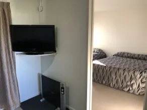 Riverlands Holiday Park - Zimmer