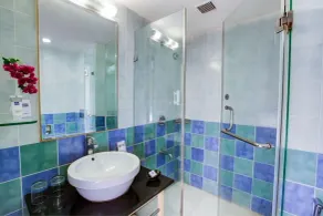 Radha Hometel - Bathroom