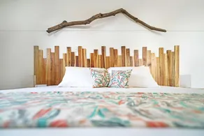 Drift Away Lodge CR - Room