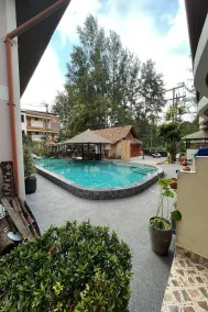 Ginis Beach Resort - Piscina