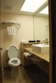 Days Inn by Wyndham Piedras Negras - Baño