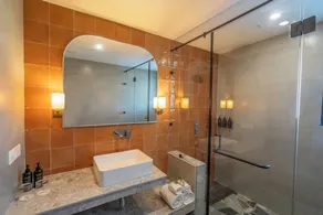 The Chamomile Estate - Bathroom