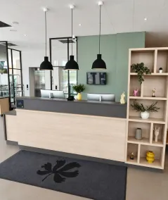 Première Classe Warsaw Airport - Réception