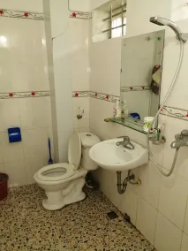 Yen Minh Hotel Thien An - Badezimmer