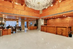 Tiaraa Hotels & Resorts - A Luxury Resort Manali - Reception