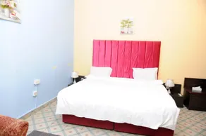 Plaza Hotel - Room