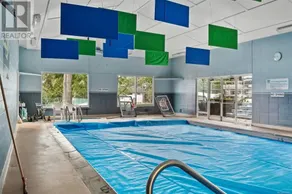 Lakefront Condo and Beach - Pool