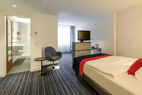 Mercure Hotel Düsseldorf Zentrum - Chambre