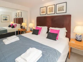 Dart Marina Hotel - Interior