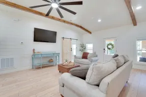 6 Mi to Magnolia Springs SP! Modern Cottage Living - Innvendig